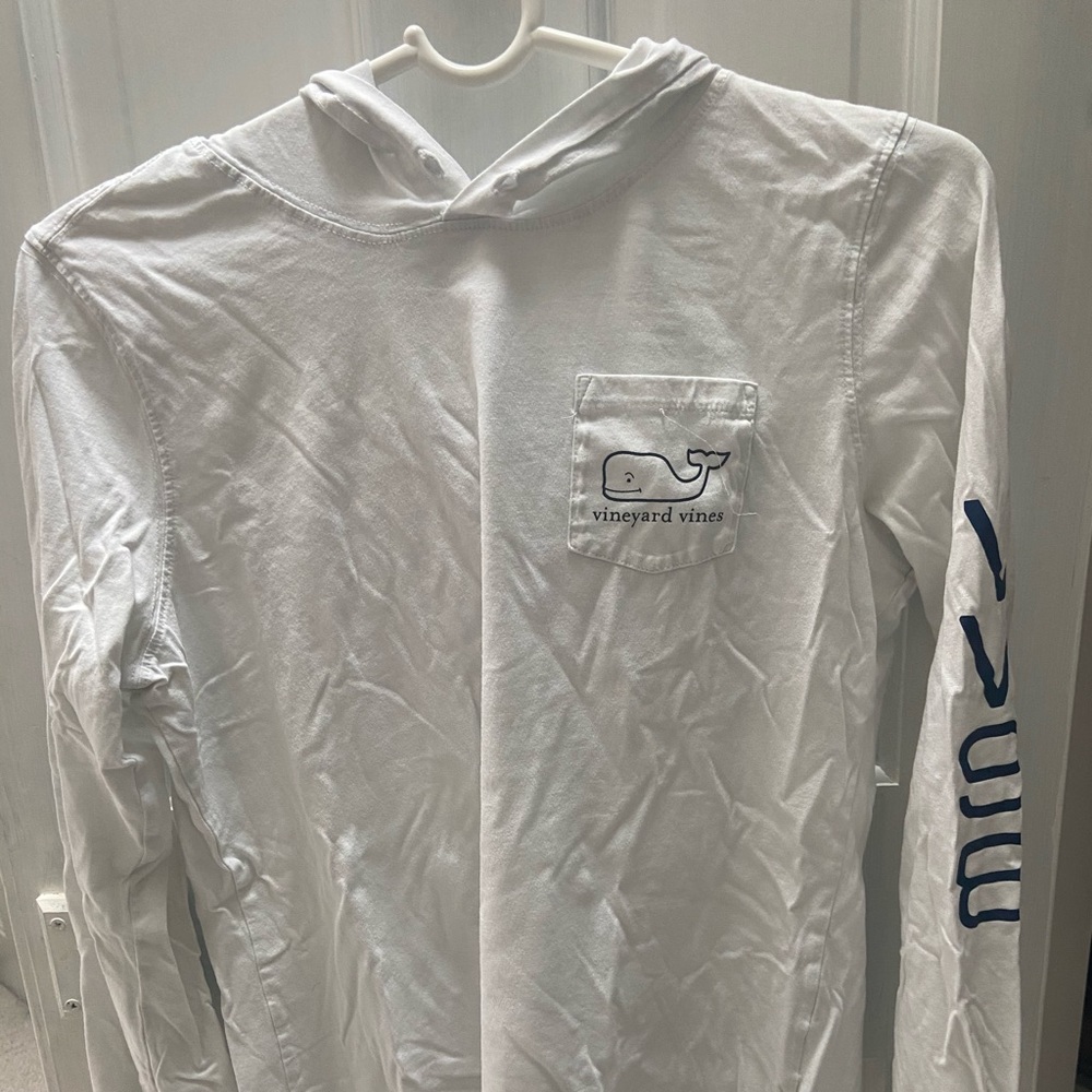 White Womens Vineyard Vines Long Sleeve with Flag